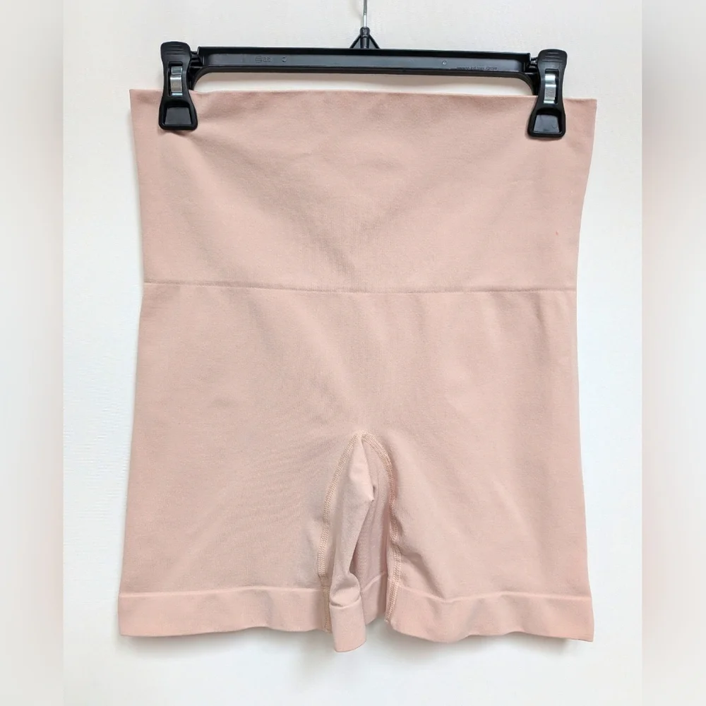 Spanx Nude Shapewear Shaping Shorts Size 2X